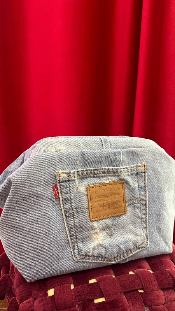 Clutch Levi’s